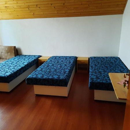 Krahule Konica Hotel ภายนอก รูปภาพ